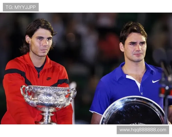 全球网球赛季盛况回顾 纳达尔、费德勒再创辉煌 硬地赛场新星崛起